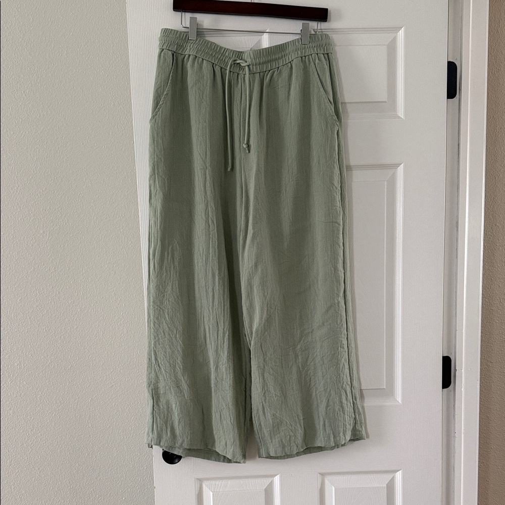HALARA Sage Green Relaxed Pants